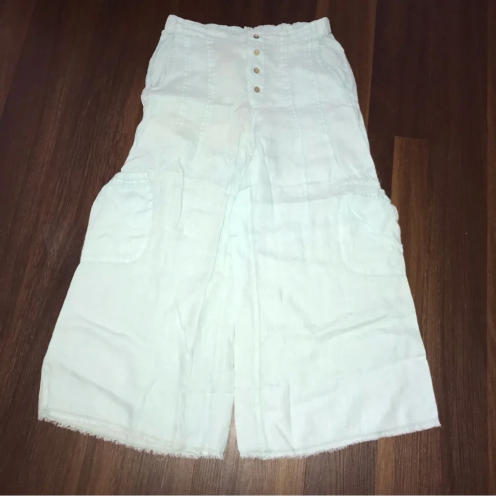 XCVI Raw Hem Linen Cargo Pocket Cropped Pants NWT - Picture 1 of 10